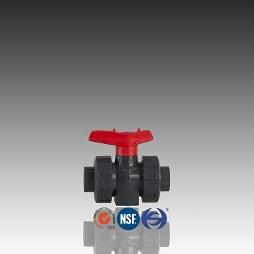  Ručn&iacute; kulov&yacute; ventil True Union se z&aacute;vitem z PVC